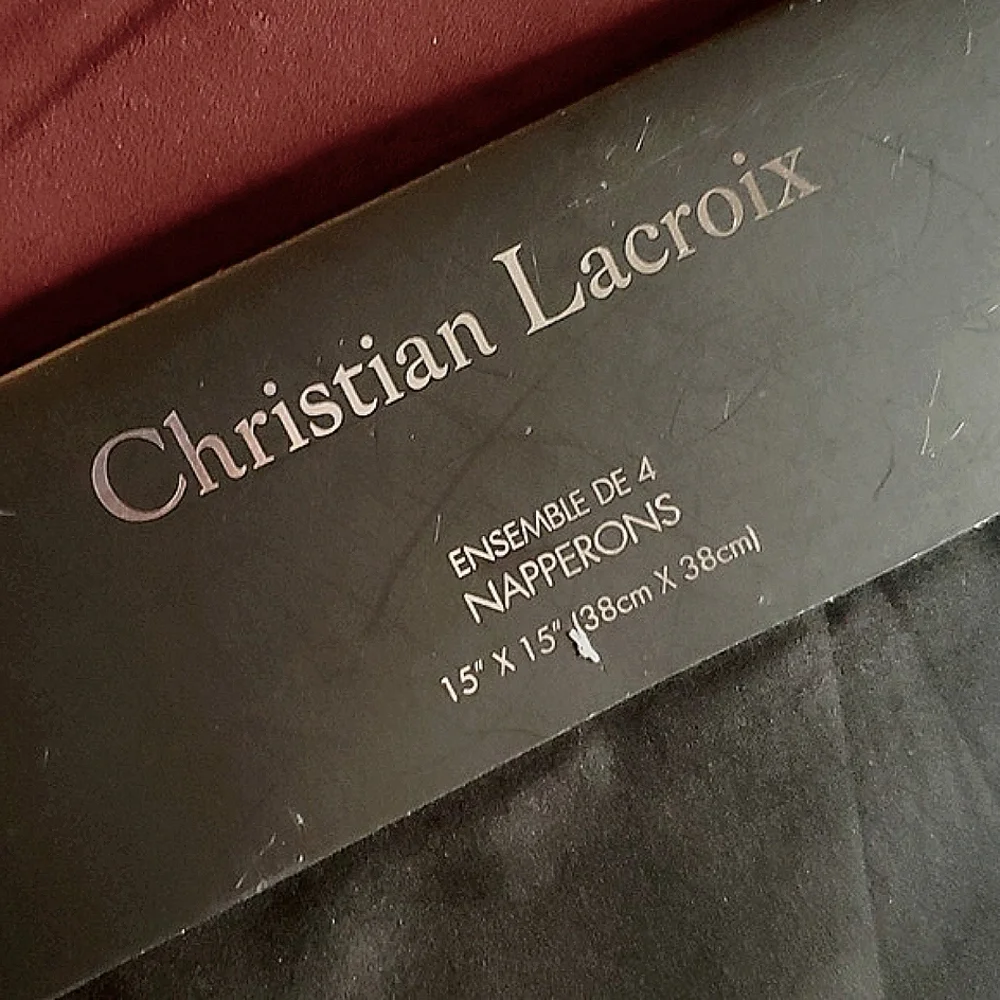Placemats‎